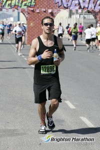 Neilon Running the 2011 Brighton Marathon